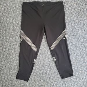 Gap compression leggings